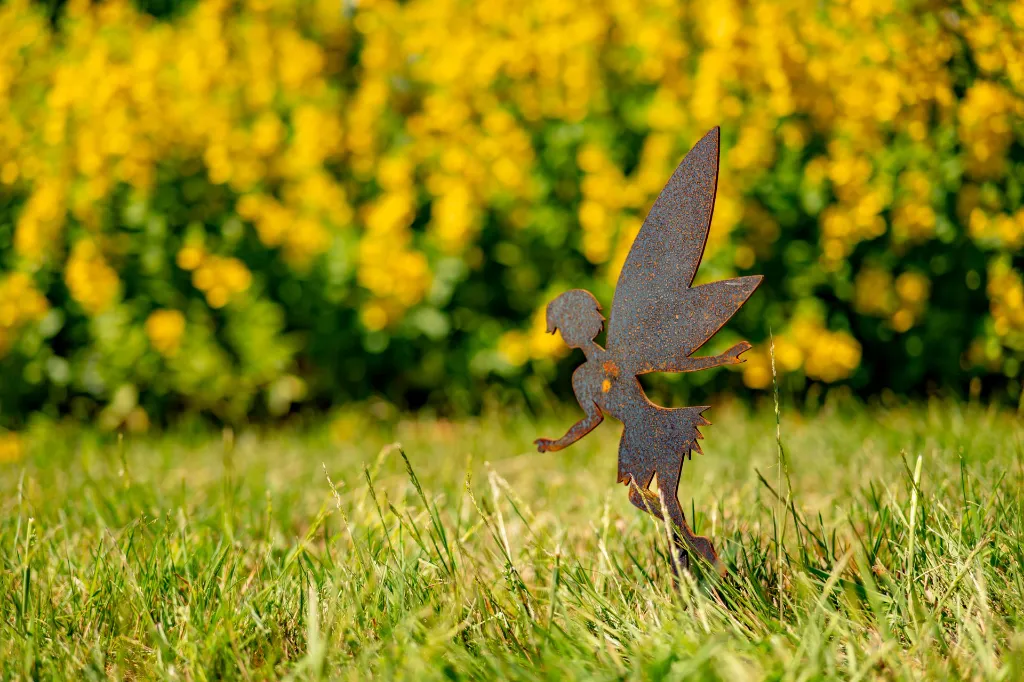 JARDIN. PART 2 By gogor-131.webp